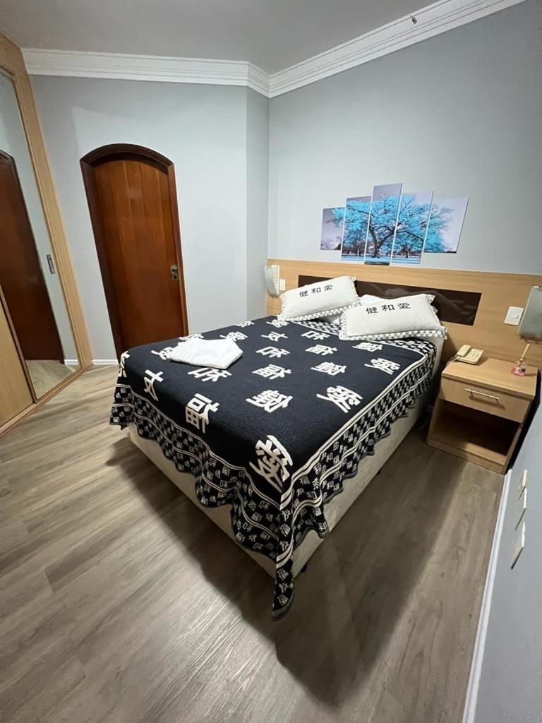 Flat No Gonzaga Com Estacionamento Incluso Apartment Santos  Ngoại thất bức ảnh